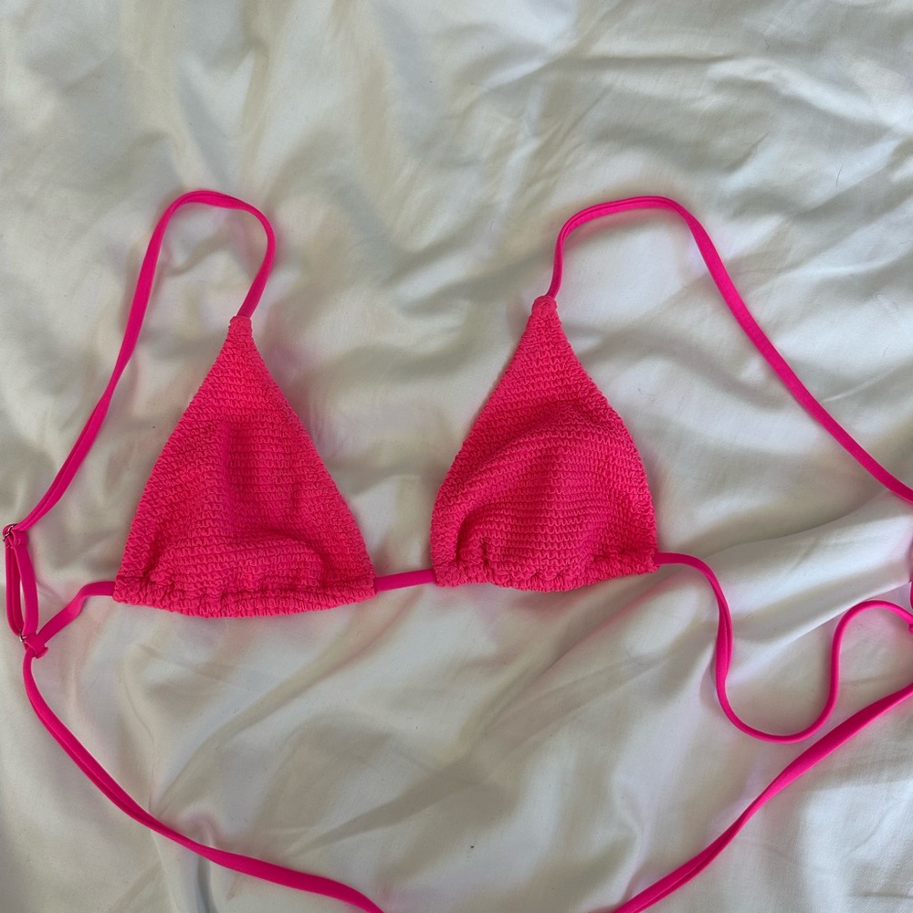 Hot pink Pacsun bikini top